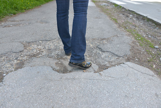 Младеновац: Сви пазе како газе