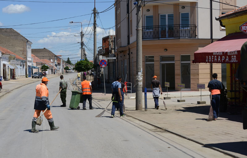 Сиромашни још чекају посао