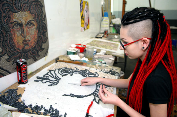 Сликају фреске као у манастирима