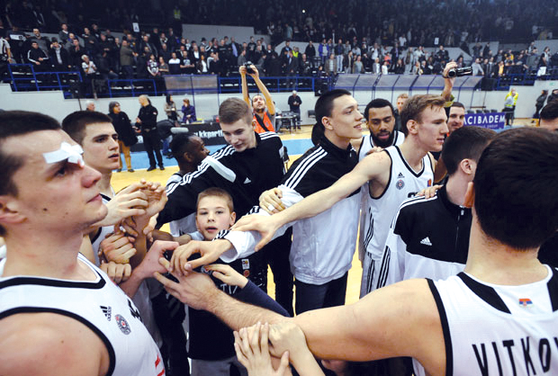 Партизан на Борац без публике