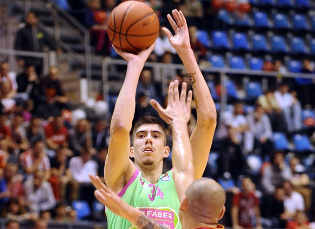 Данило Николић прешао у Билбао