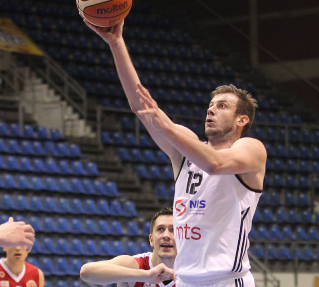 Величковић поново заиграо у црно-белом дресу: Недостају ми навијачи