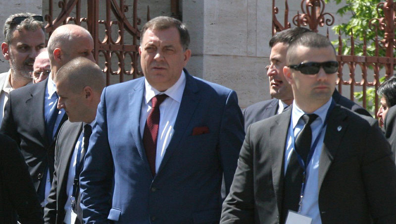 Опозиција не иде на састанак код Додика