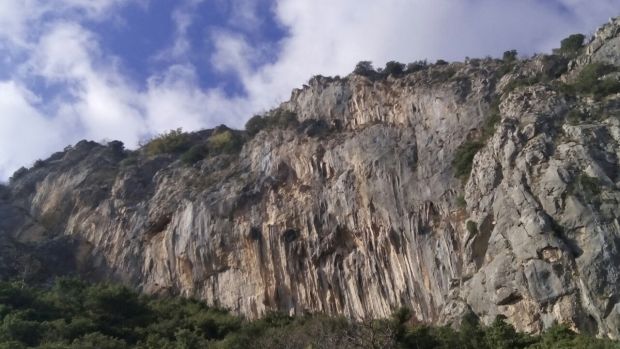 ТУРИЗАМ У БАРУ: На стени од око 50 метара полигон за спортско пењање