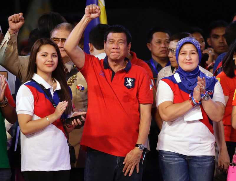 Нови председник прети повлачењем Филипина из УН