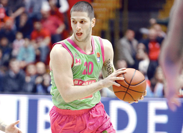 Нова повреда у Мега Лексу: Ивановић ван терена