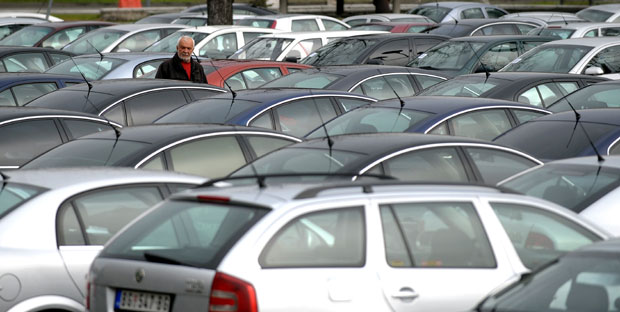 Продаја кола порасла за четвртину