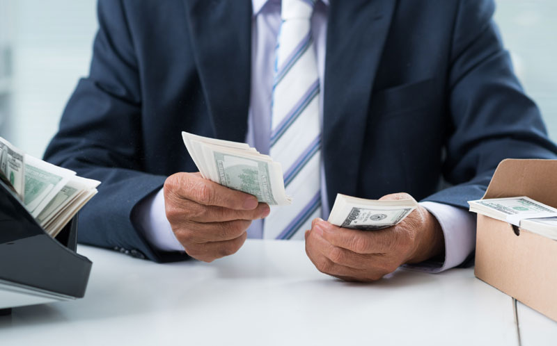 Богаташи да пријаве порез