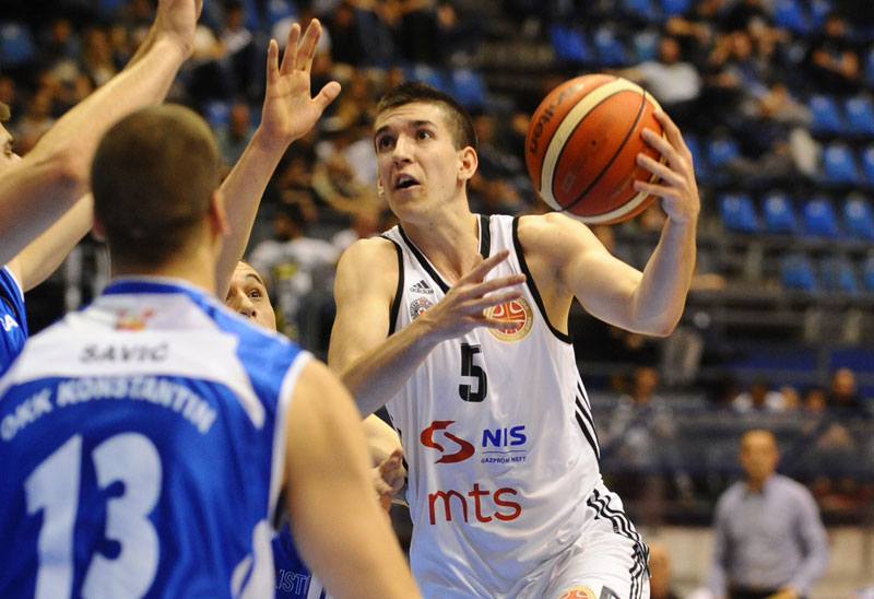 Партизан бољи од борбеног Константина