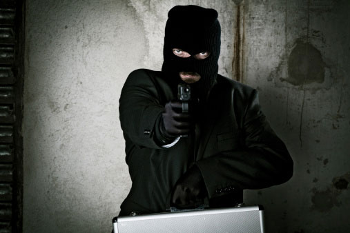 Пљачка у чачанској пошти, у току потрага за осумњиченим