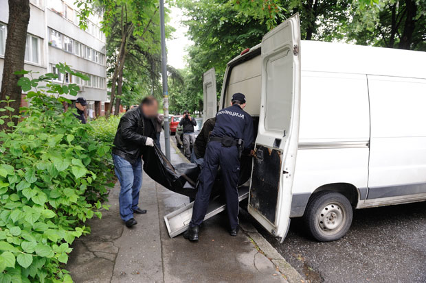 Довела мужа на лечење, а он је избо 50 пута