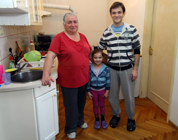 Поклон-пакет за Гајиће