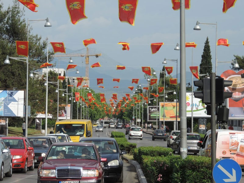 Гласали бирачи из других држава