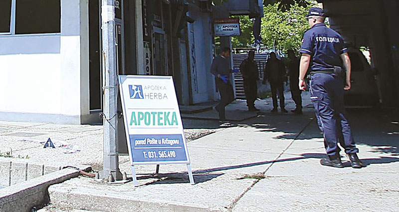 Трага се за револверашем који је у центру Ужица ранио младића