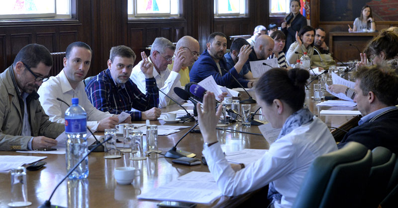 РИК подноси кривичне пријаве