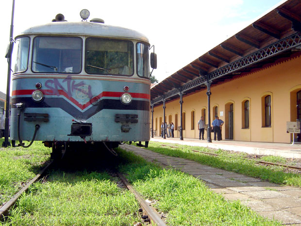 Тешко повређен дечак на прузи 