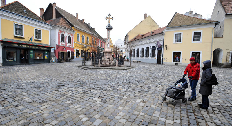 СРБИ У МАЂАРСКОЈ: Српски само 26 минута недељно