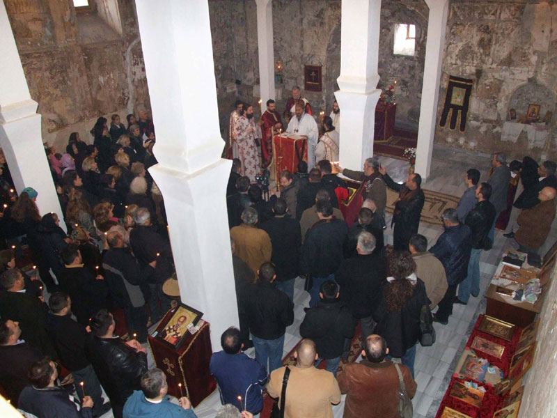 Срби прославили славу храма Свети Никола у Приштини