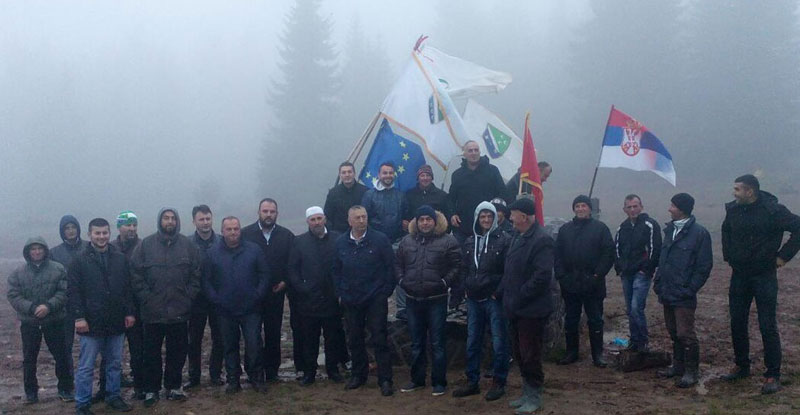 Траже гранични прелаз