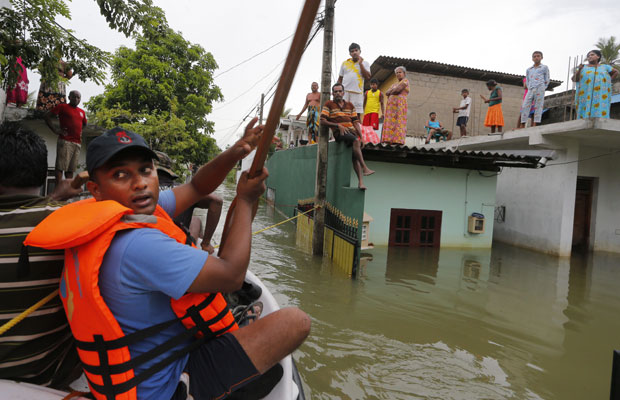 Нове жртве поплава на Шри Ланки