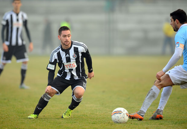 Португалци најављују сигуран трасфер: Живковић иде у Бенфику