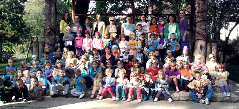 Поруку Ђоковићу од 186 девојчица и дечака: Ноле, дођи да се дружимо!