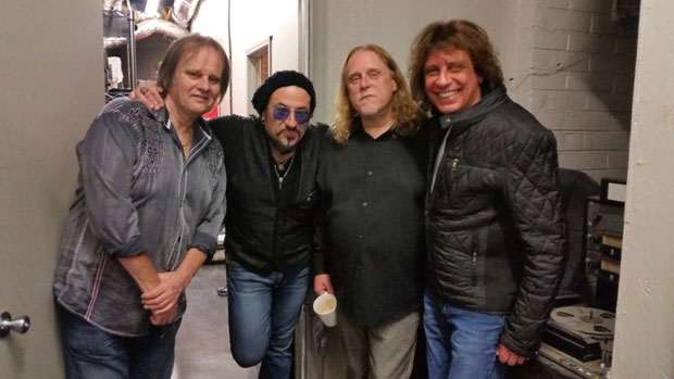 Срђан Симић Камба компоновао музику за амерички блузере