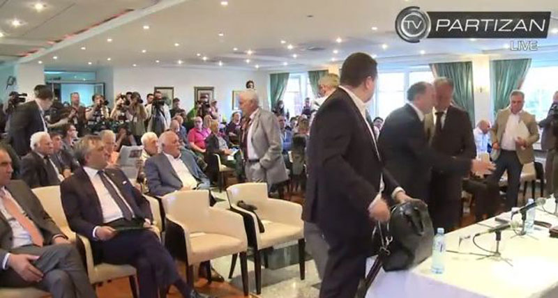 ФК Партизан и даље без председника - Скупштина је прекинута