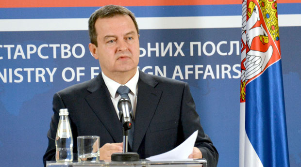 ШПИЈУНКА: Дете и новинари