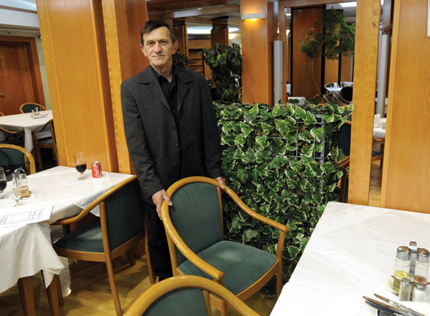 Бата политику није уносио у бифе