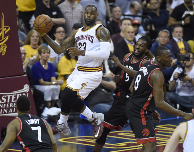 НБА: Кливленд први до меч лопте у финалу Истока