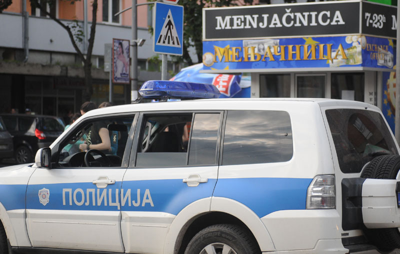 Краљево: Опљачкана мењачница у центру града, разбојник одмах ухапшен!

