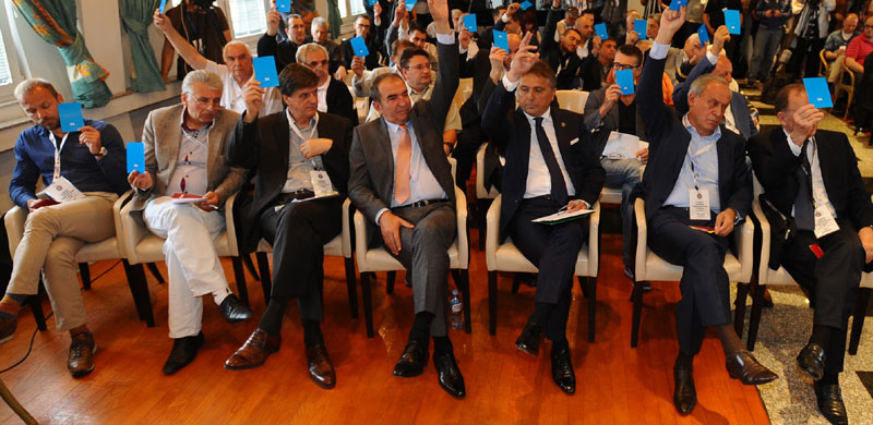 ФК Партизан распустио руководство, уведене привремене мере!