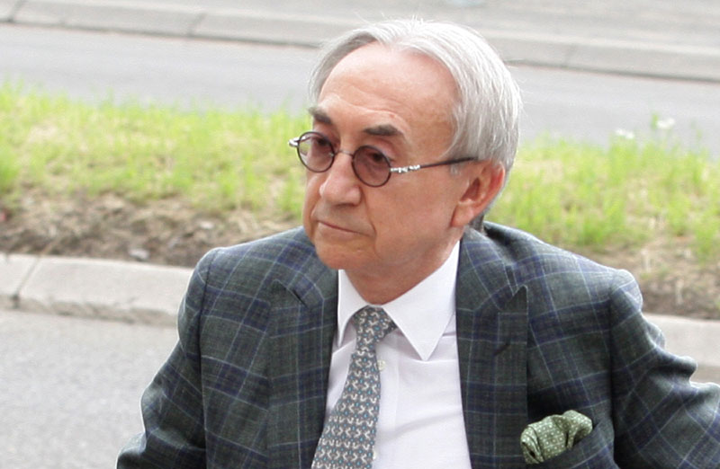 Нејасан разлог одузимања Мишковићевог пасоша