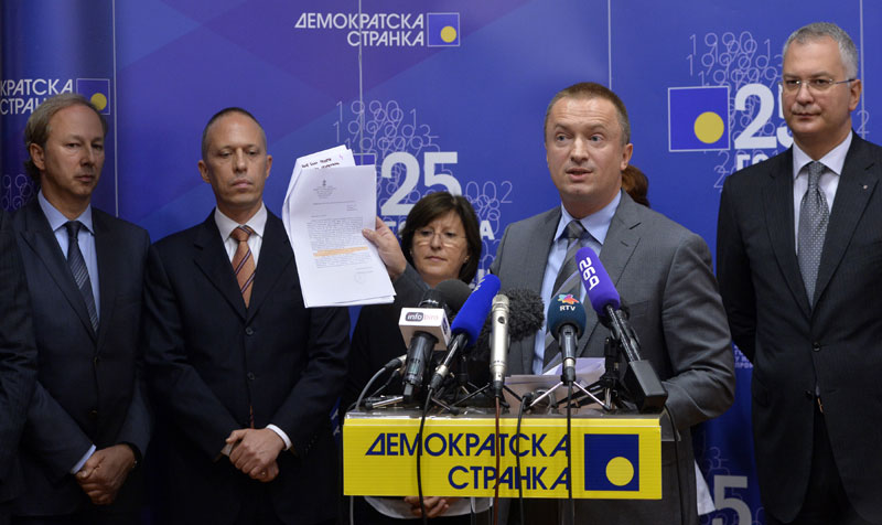 Мале шансе да се одложе избори у ДС