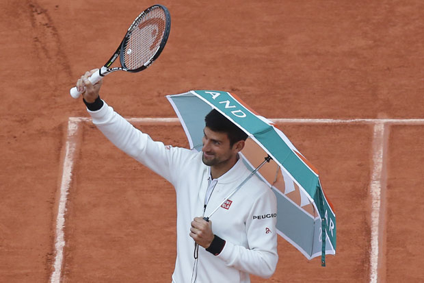 Киша кида живце у Паризу: Новаков меч поново одложен