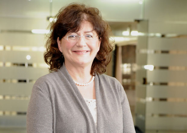 Др Басара: Канабис - лек надрилекара и профитера