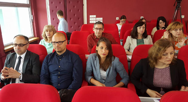 Ниш: Заказали седницу, па нису дошли