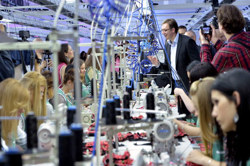 Од странаца посао за 10.631 човека