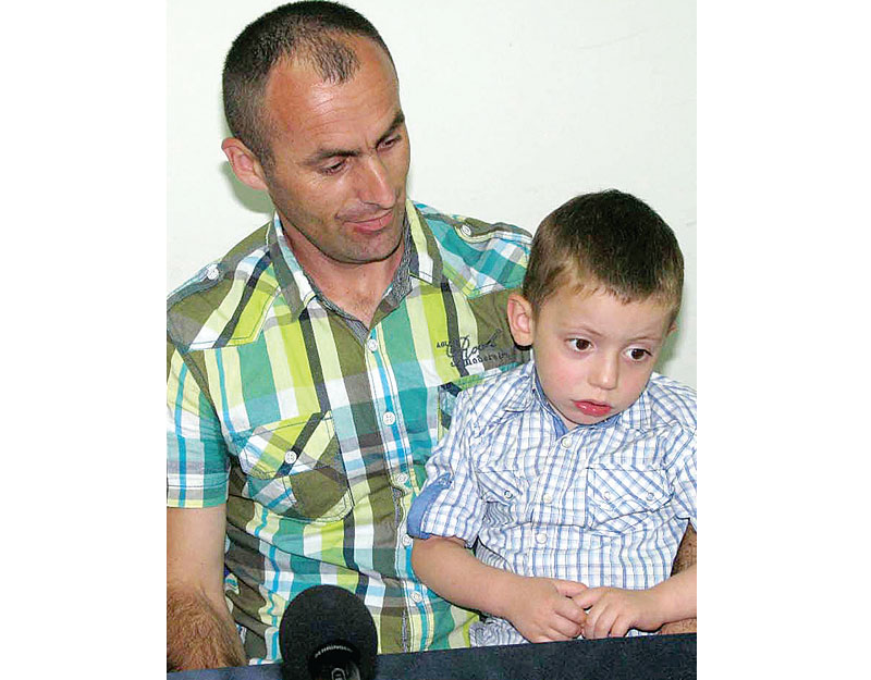 Помозите дечаку: Мали Марко сања ново здраво срце