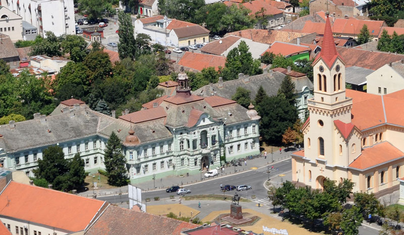 ЗДРАВО СВЕТЕ: Зрењенински предшколци плесали на главном тргу
