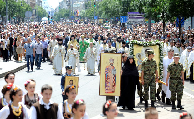 Спасовданска литија кренула улицама Београда(ФОТО)