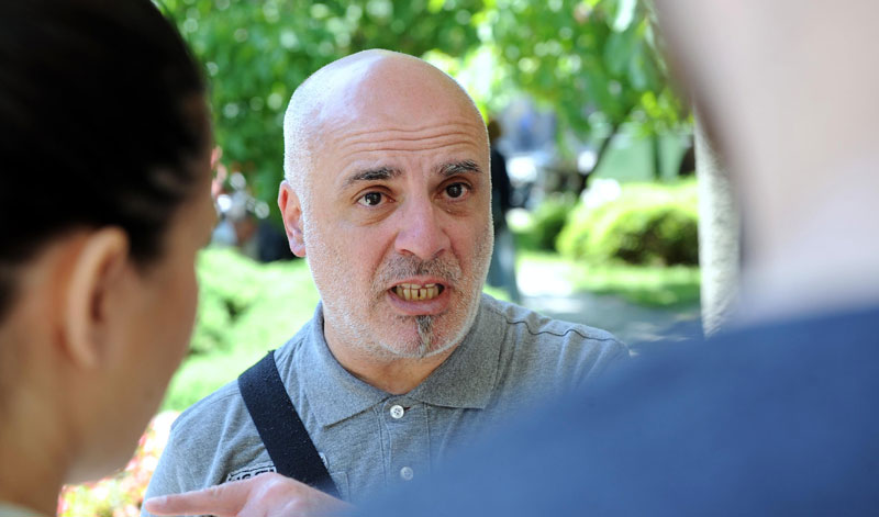 Штрајкује глађу јер му одузимају кућу!