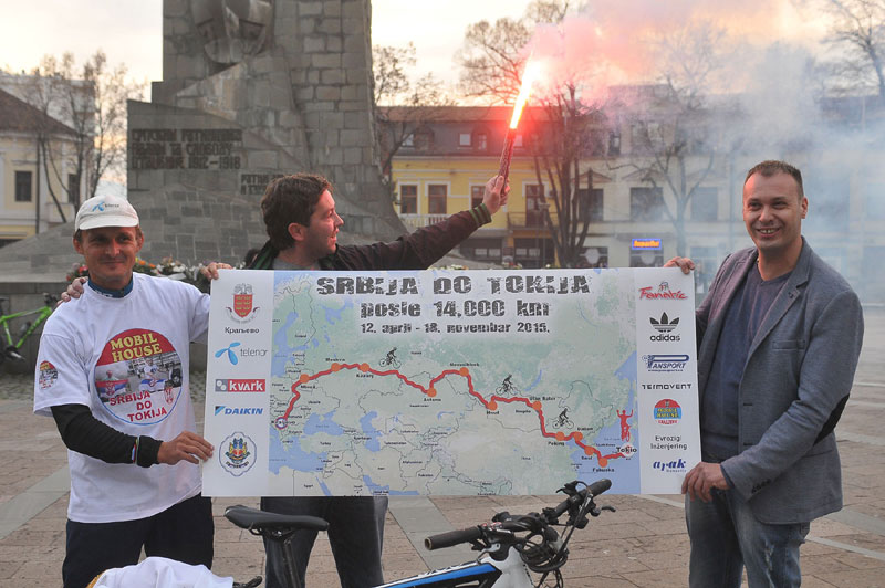 Драган сада хита према Хималајима