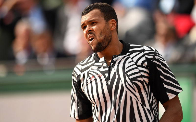 Цонга се повукао са турнира у Квинсу