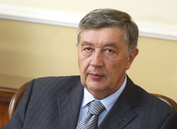 Радмановић: О чланству БиХ у НАТО треба одлучивати на референдуму