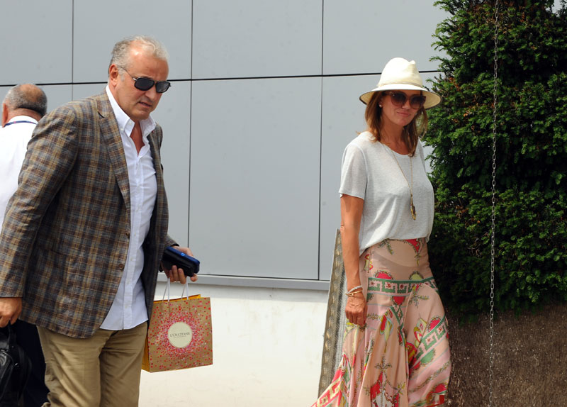 Бранка и Груја у приватном авиону