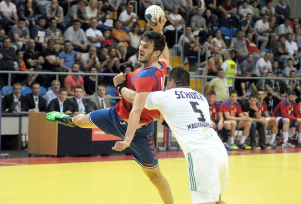 Србија не иде на Светско првенство, нови пораз од Мађарске