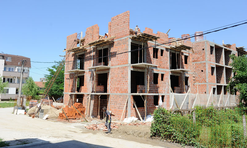 Граде Крњачу - руше  законе!