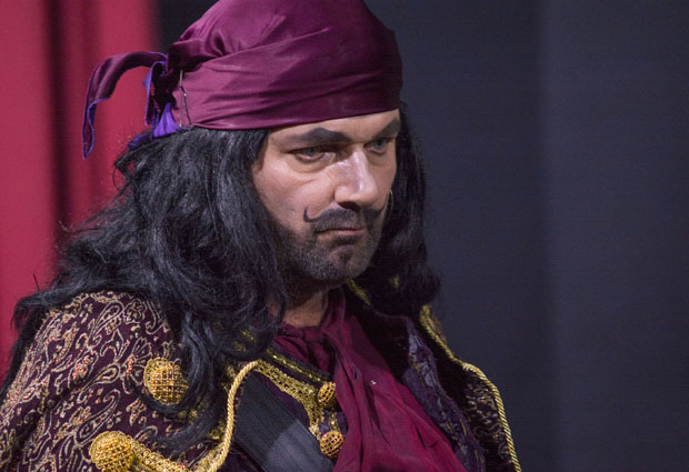 Немоћно смо гледали како Манда одлази